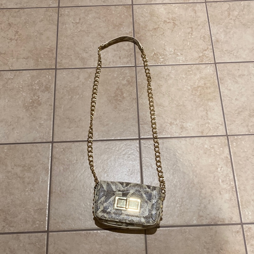 Olivia & Joy crossbody purse